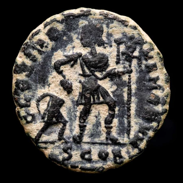 *Lucernae* Valens AE17 GLORIA ROMANORVM//SCON. Arles SCON 364-378