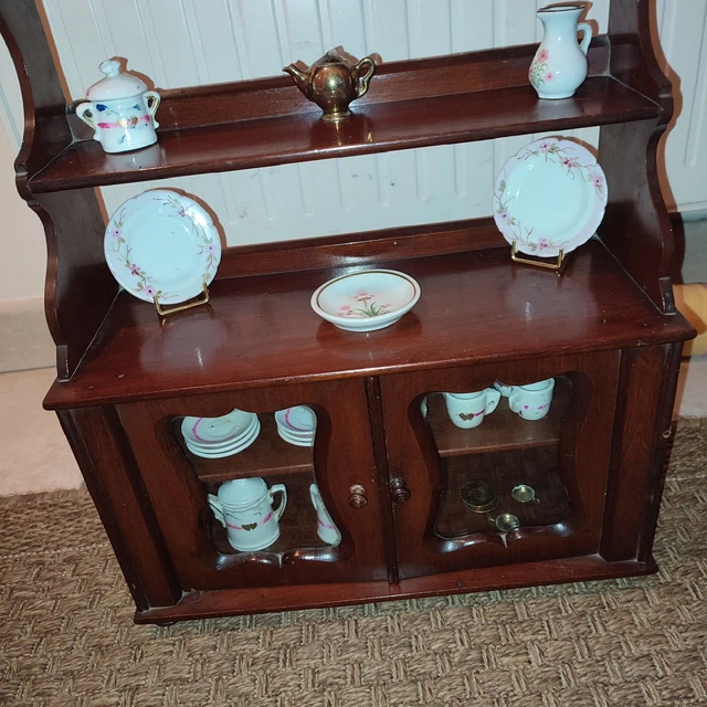 Grand Meuble Vaisselier Et Dinette En Bois Pour Poupée - Jouet Ancien (Bon état)