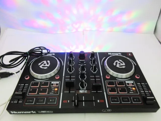 Gebrauchter Numark Party Mix DJ-Controller mit integrierter Lichtshow aus Japan