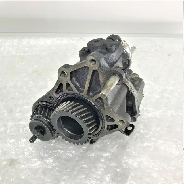 FUEL PUMP 1460A003 MITSUBISHI PAJERO SHOGUN V88W MK4 3.2 DiD £200.00