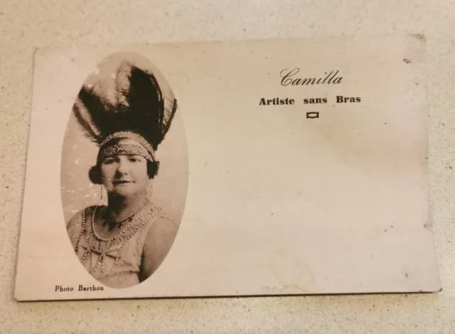 CARTE POSTALE ANCIENNE - Camilla artiste sans bras - PHOTO BERTHOU