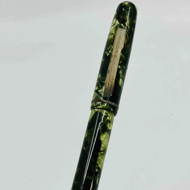 Vtg CROWN Jade Green Marble Celluloid Fountain Pen SB8-5