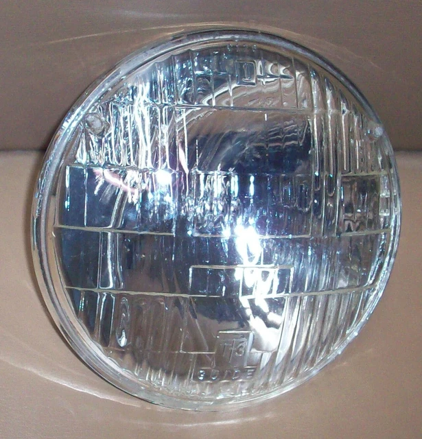 1972 GM T3 T-3 GUIDE 2 Prong High Beam Headlight Used OEM One Year Only 72