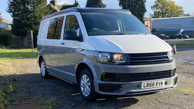 VW TRANSPORTER T6 Campervan SWB - POP TOP - AIR CON - 5 BELTED SEATS £ ...