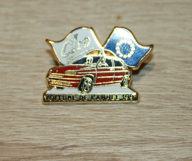 Pin's Rallye – Renault Clio 16 S Ecurie Des Volcans, Métal, Occasion
