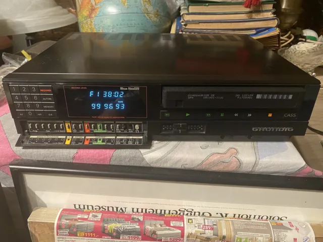 Grundig VS 380 PS Video Cassette Recorder