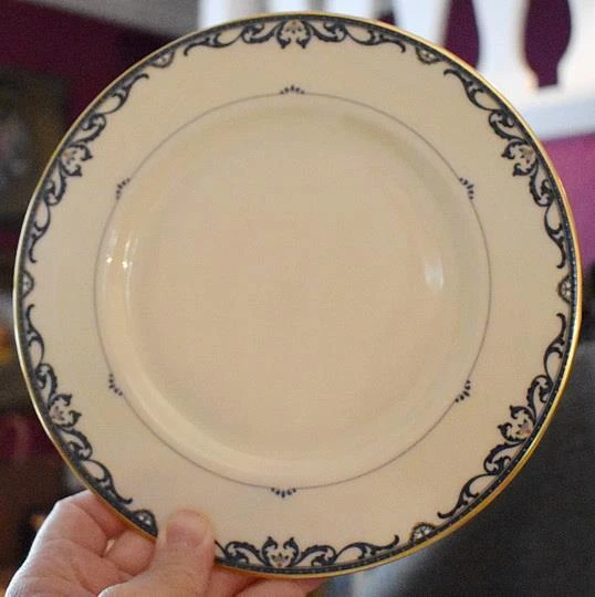 Lovely Lenox Liberty Cobalt Blue On Cream Ground Salad / Dessert Plate - Have 12