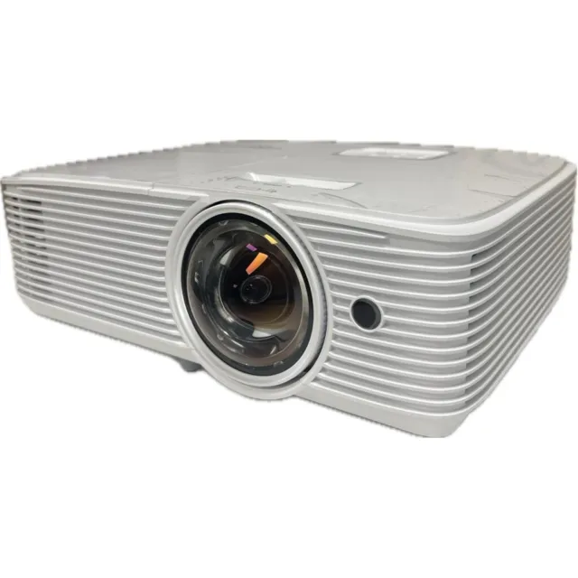 Optoma HD29HST short throw projector. 4000 Lumens, Full-HD, Gaming, Fast.
