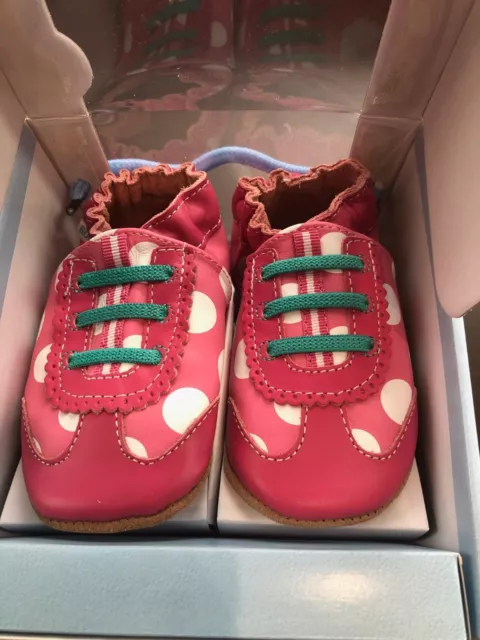 New Robeez Soft Soles Dotted Dolly Leather Baby Shoes Hot Pink 6-12 Months