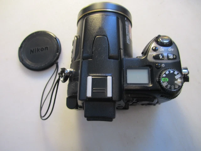 nikon  camera   8800 e8800  as is parts repair    b1.01
