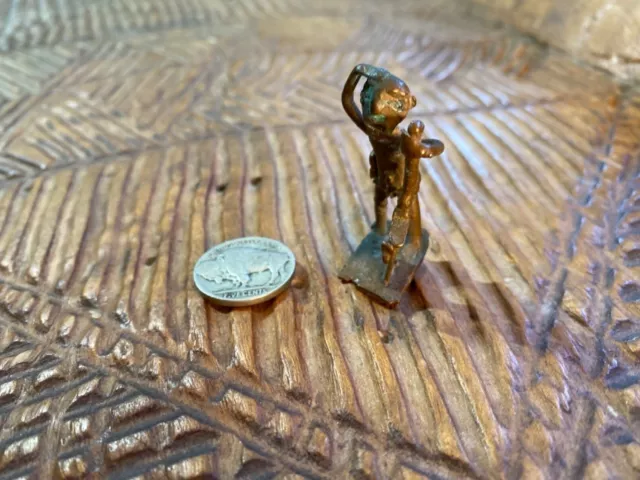 African Akan Ashanti brass bronze gold weight man holding a rifle