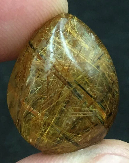 Quartz rutile doré 19,12 carats