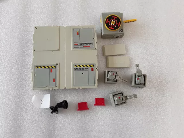 Micro Machine   galoob   micromachines  Travel City Battle Block Play Set D