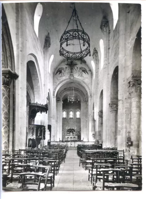 CP 58 NIEVRE - Saint-Pierre-le-Moutier - Intérieur de l'Eglise