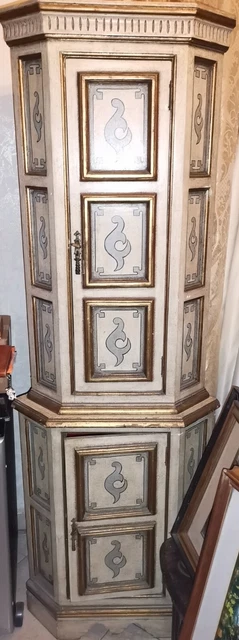 Mobile angoliera anni 50