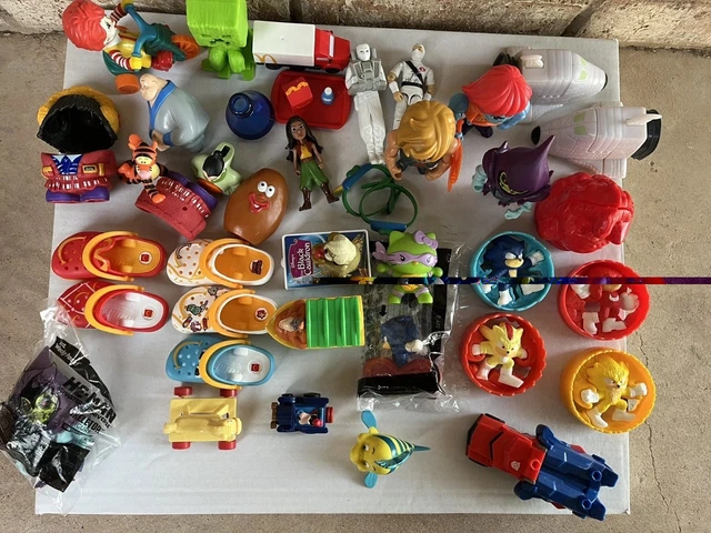 HUGE LOT VINTAGE Kids Meal Happy Meal Toys Mcdonalds Burger King $29.11 ...