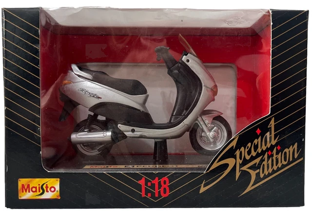 SALE，品質保証 MAISTO バイクミニカー PEUGEOT ELYSEO125＆孫悟空