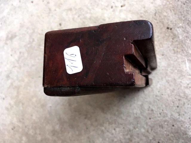 Ancienne Plane De Menuisier - Outil Vintage N°55 - Rabot Courbe Pour Bois - France