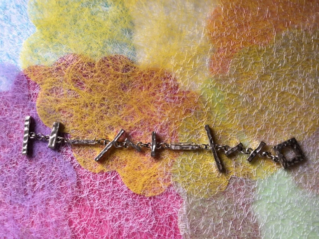 Bracelet Argenté BICHE DE BÈRE Modèle Nelly - État Impeccable, Style Moderniste