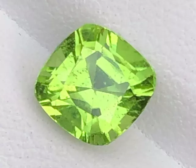 2.60 Carat Natural Faceted Cut Green Color Peridot Loose Gemstone From Pakistan