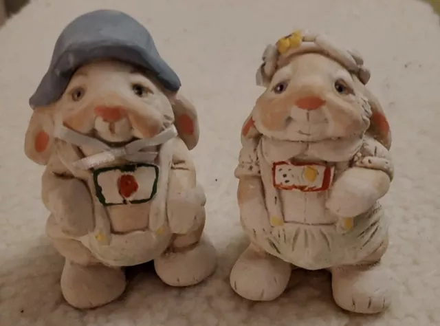 Set of 2 Kristin Haynes Dreamsicle Bunnies Rabbits Boy and Girl Nice 3"