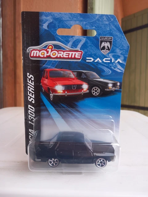 Voiture Miniature Majorette 1/64 Dacia Duster 2025 Follow Me + Avion - Édition Roumanie - Occasion