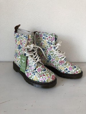 william morris doc martens