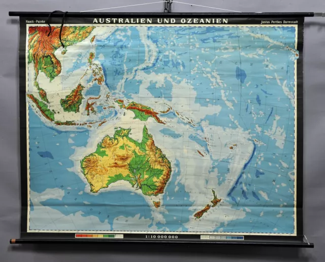 Vintage Map Poster Rollable Wall Chart Mural Australia Indonesia New Zealand