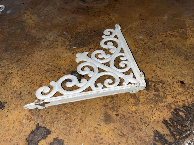 Lot of 2 Cast Iron White Decorative Shelf Brackets. 2 different sizes 2