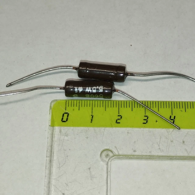 Résistances électriques 2,4K Ohm 3W - Lot De 2 Pièces (NOS - Neuf D'origine Stock) - Référence F11h4