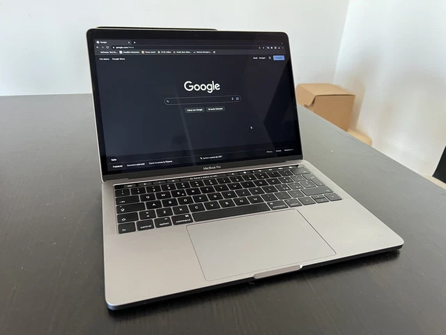 Apple Macbook Pro 13 A1706 Core i5 8GB RAM 256GB SSD Touch Bar