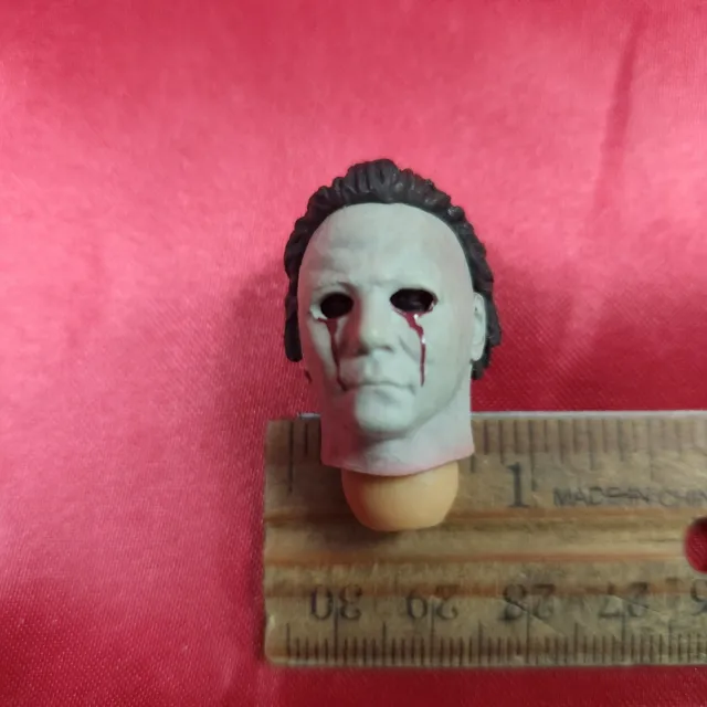 Mezco One:12 Halloween 2 - Michael Myers - Blood Tears Head