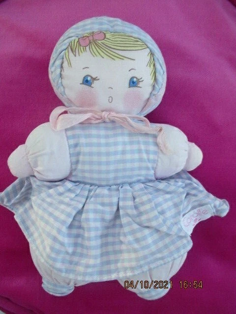 Doudou Poupée Corolle - Collection vêtement carreaux rose /bleu  22cm  hochet