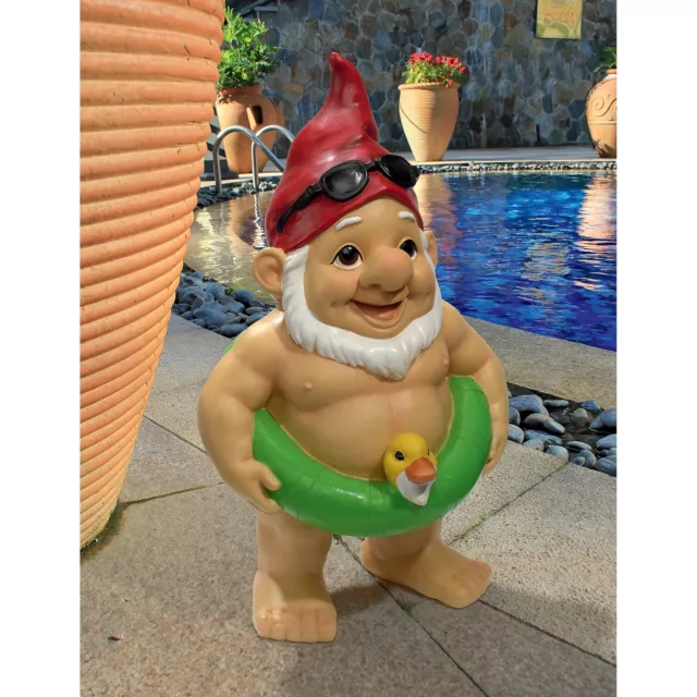 Design Toscano Pool Party Pete Naked Gnome Statue