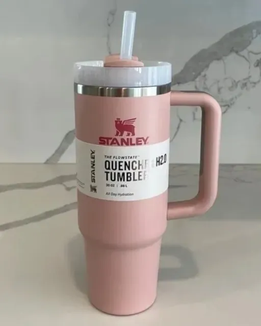 https://www.picclickimg.com/2JQAAOSwNvBll3xi/USA-AUTHENTIC-Stanley-30-oz-Quencher-H20-FlowState.webp