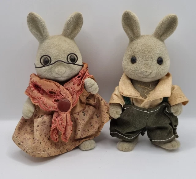 SYLVANIAN FAMILIES BABBLEBROOK Grey Rabbit Figures (B) £0.99 - PicClick UK
