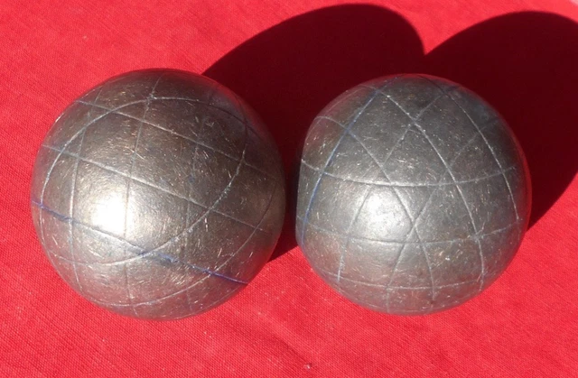 Succès du concours doublette mixte de boules lyonnaises organisé par le secteur 2, remporté par