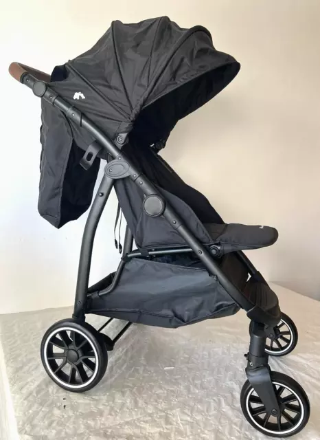 Bebeconfort Ingenious Silla de paseo ligera y compacta, plegable de 0 4 años