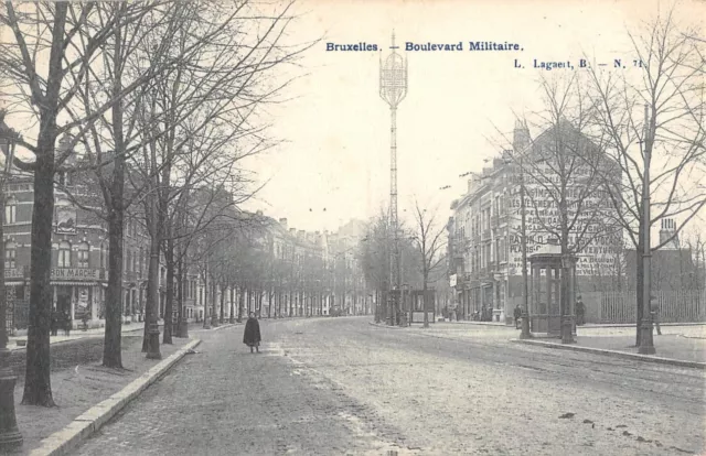 Cpa Belgique Bruxelles Boulevard Militaire