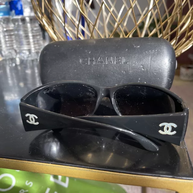CHANEL SUNGLASSES WOMEN, Black With Mother Of Pearl CC Logo. 5076-H.  £199.99 - PicClick UK