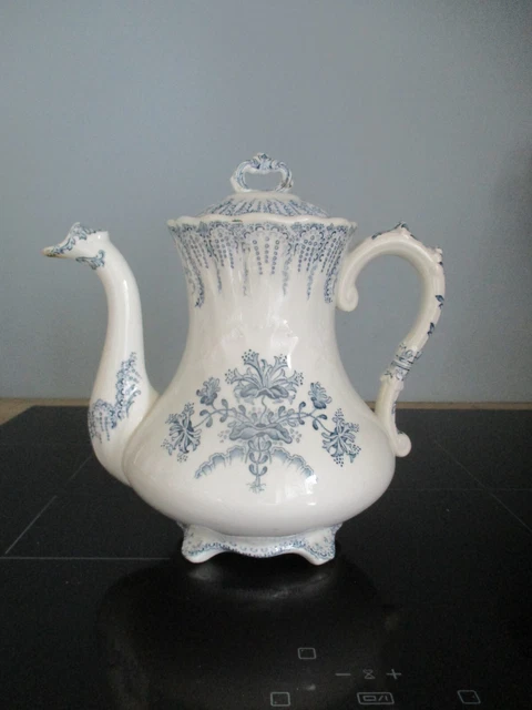 Cafetière  Terre de fer St Amand & Hamage modèle  Régence