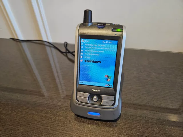 Medion Pocket PC Windows Mobile PDA GPS SatNav MDPNA100 / MD95025