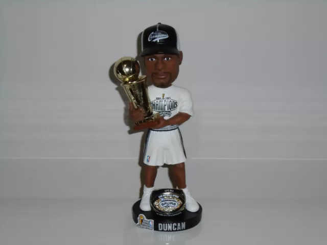 TIM DUNCAN San Antonio Spurs Bobblehead 2003 Champs Trophy T-Shirt Prototype**