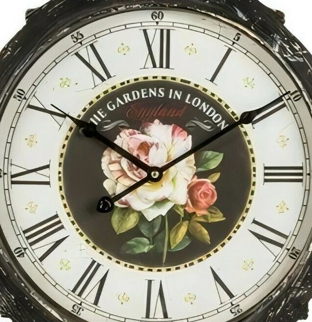 Horloge italienne néoclassique en bois doré à la feuille En vente sur Horloge italienne néoclassique en bois doré à la feuille En vente sur