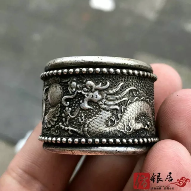 China Tibet Silver Carved Dragon and Phoenix Pulling Ring Figure Ring Finger