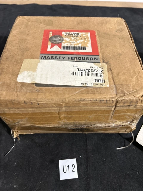 Massey Ferguson Hub 235533M1  Fast Shipping + Warranty