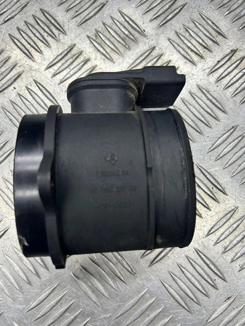 Débitmètre D’air Massique Pour Lexus IS 220D-250-350 2007 Diesel - Pièce D’occasion AMD128197