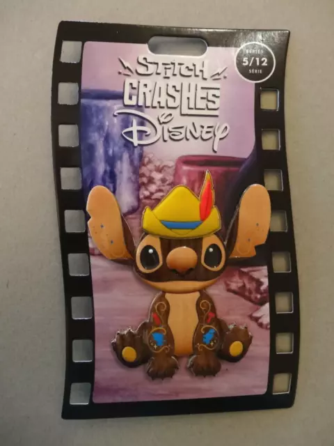 Pin's broche Stitch Crashes Disney Pinocchio 5/12 en édition limitée