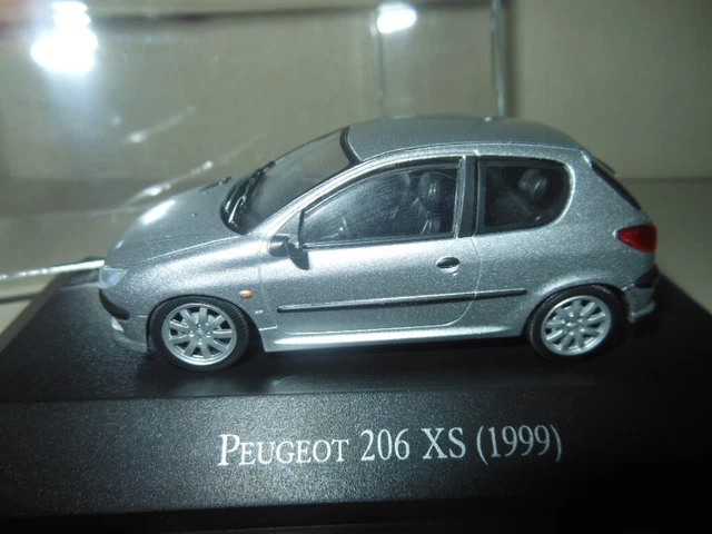Miniature Peugeot 206XS Gris 1999 - 1:43 - Altaya - Neuf Sous Boîte