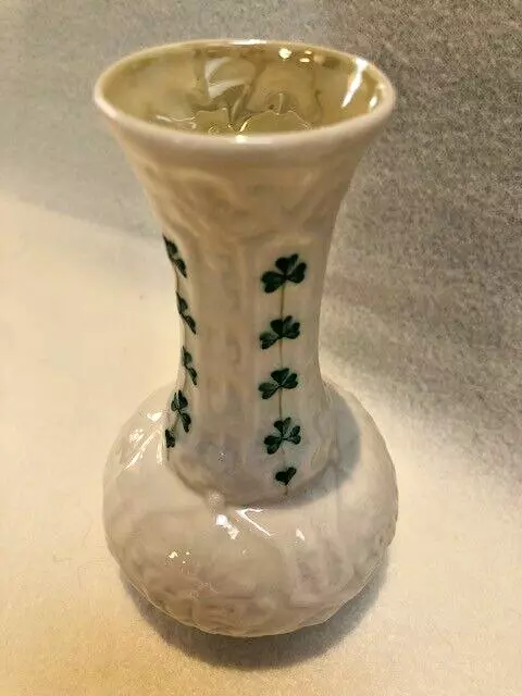Vintage Belleek Ireland Onion Vase Porcelain Shamrocks Fifth Green Mark Small 5"